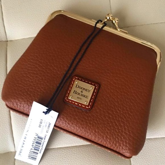 Dooney & Bourke Handbags - Dooney & Bourke Modern Lrg Pebblegrain Snap Purse